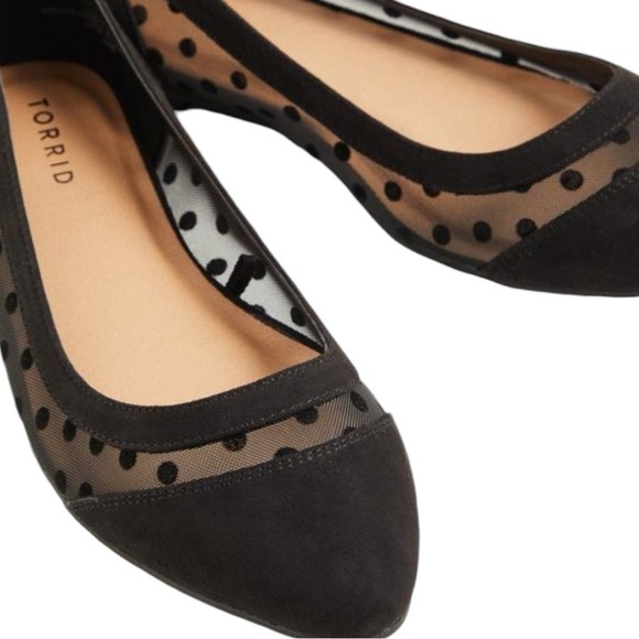 Torrid Dotted Mesh Flat Faux Suede Black Extra Wide Women’s Size 9WW - Picture 12 of 12